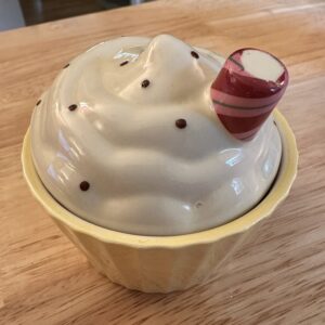 ceramic cupcake candy dish